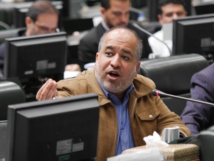 واکنش خضریان به شکایت صالحی امیری واکنش خضریان به شکایت صالحی امیری