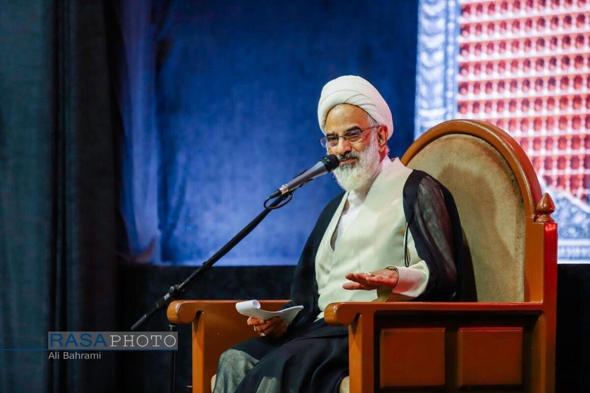 نماینده ولی فقیه در سپاه: تمام موجودیت آمریکا در تیررس ماست و دست نیروهای مسلح روی ماشه است/ ​​​​​​​آمادگی‌مان از عملیات وعده صادق ۳ فراتر است